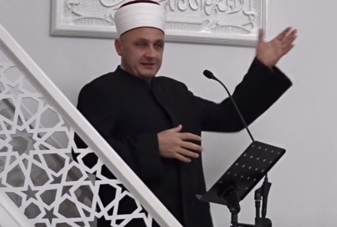 OGLASILI SE EPISKOPI SPC Traže izvinjenje Islamske zajednice zbog gnusnih izjava imama iz Kozarca