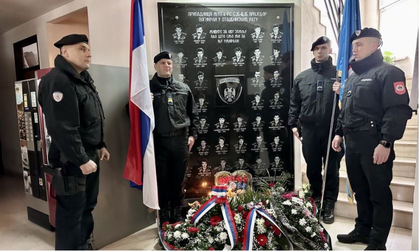 SRPSKA NE ZABORAVLJA: U Prijedoru obilježeno 29 godina od pogibije policajaca