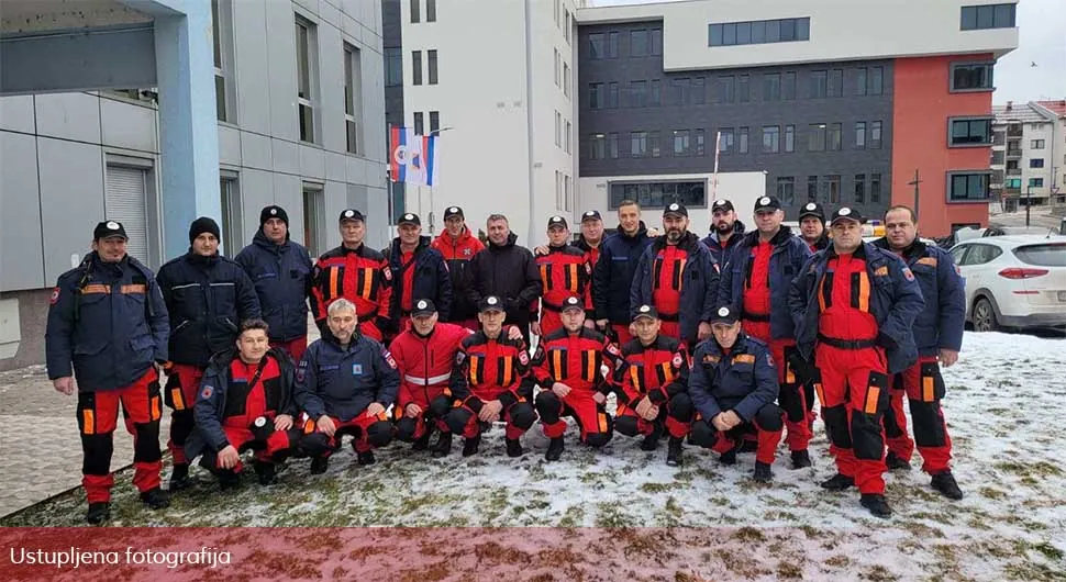 OVO SU LICA JUNAKA KOJI DANAS KREĆU ZA TURSKU Hrabri spasioci iz Srpske idu u herojsku misiju, a cilj je samo jedan