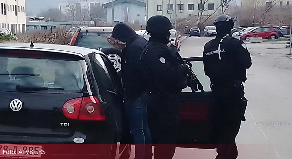 PRETRESI U TOKU! Akcija na području Banjaluke, policija hapsi dilere