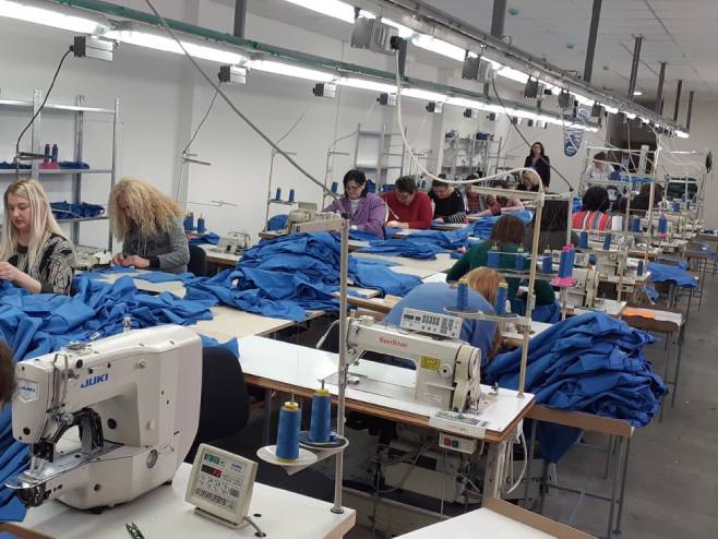 TEKSTILNI POGON BILKON POČEO SA RADOM: Stalno zaposlenje dobilo 27 radnika (FOTO)