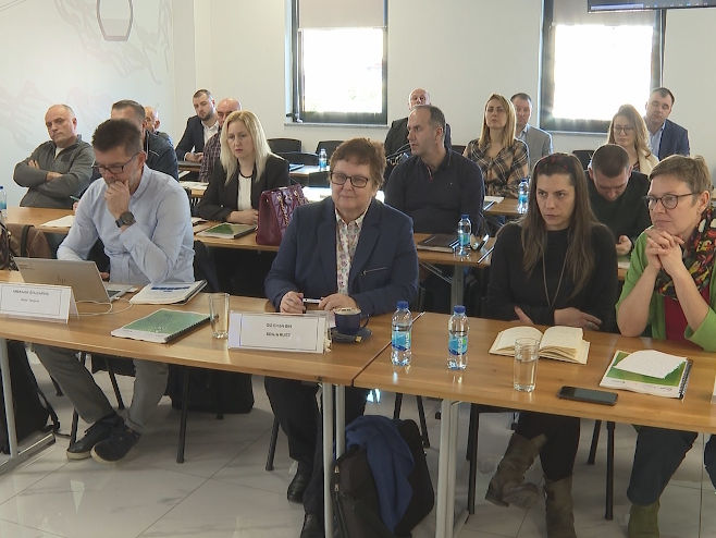 Primjena sistema dualnog obrazovanja daje rezultate (VIDEO)