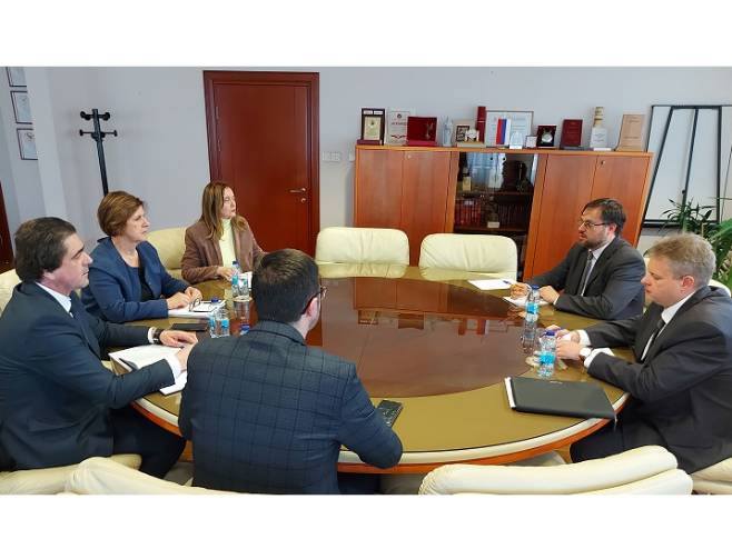 Ruski jezik u 52 osnovne i 39 srednjih škola u Srpskoj