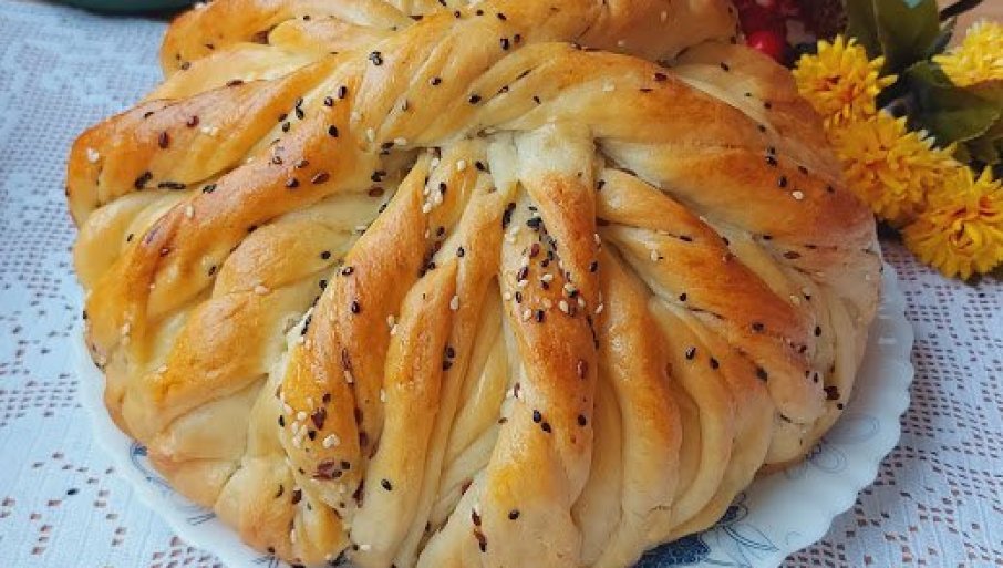 NAPRAVITE KLUPKO POGAČU Mekana i ukusna, a brzo se sprema 