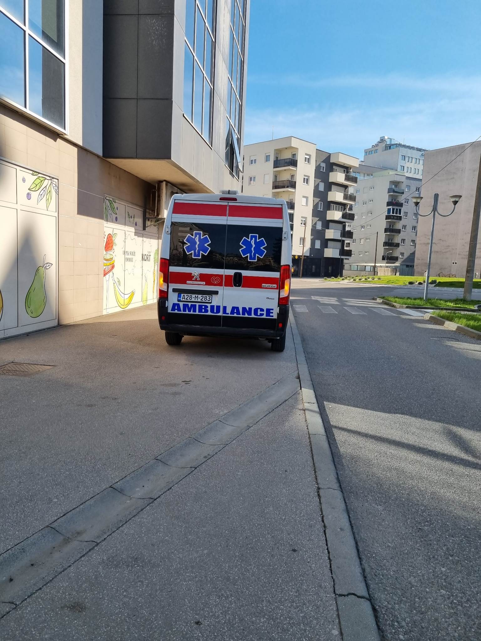 ŠTA NAM SE DEŠAVA SA DJECOM? Djevojčica ubola drugaricu (13) nožem u grudi, majka žrtve iznijela potresne detalje