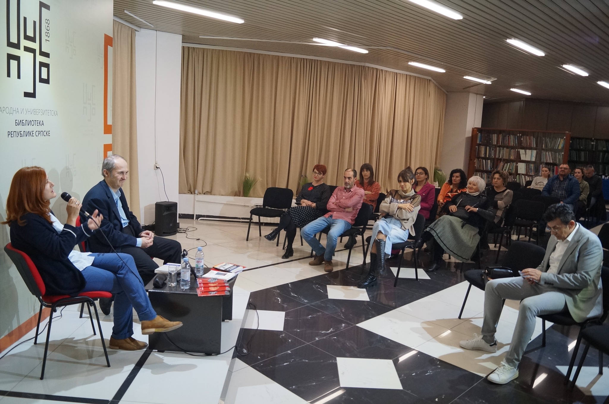 PROMOVISAN "ELEMENT" U Banjaluci obilježen Svjetski dan poezije (FOTO)