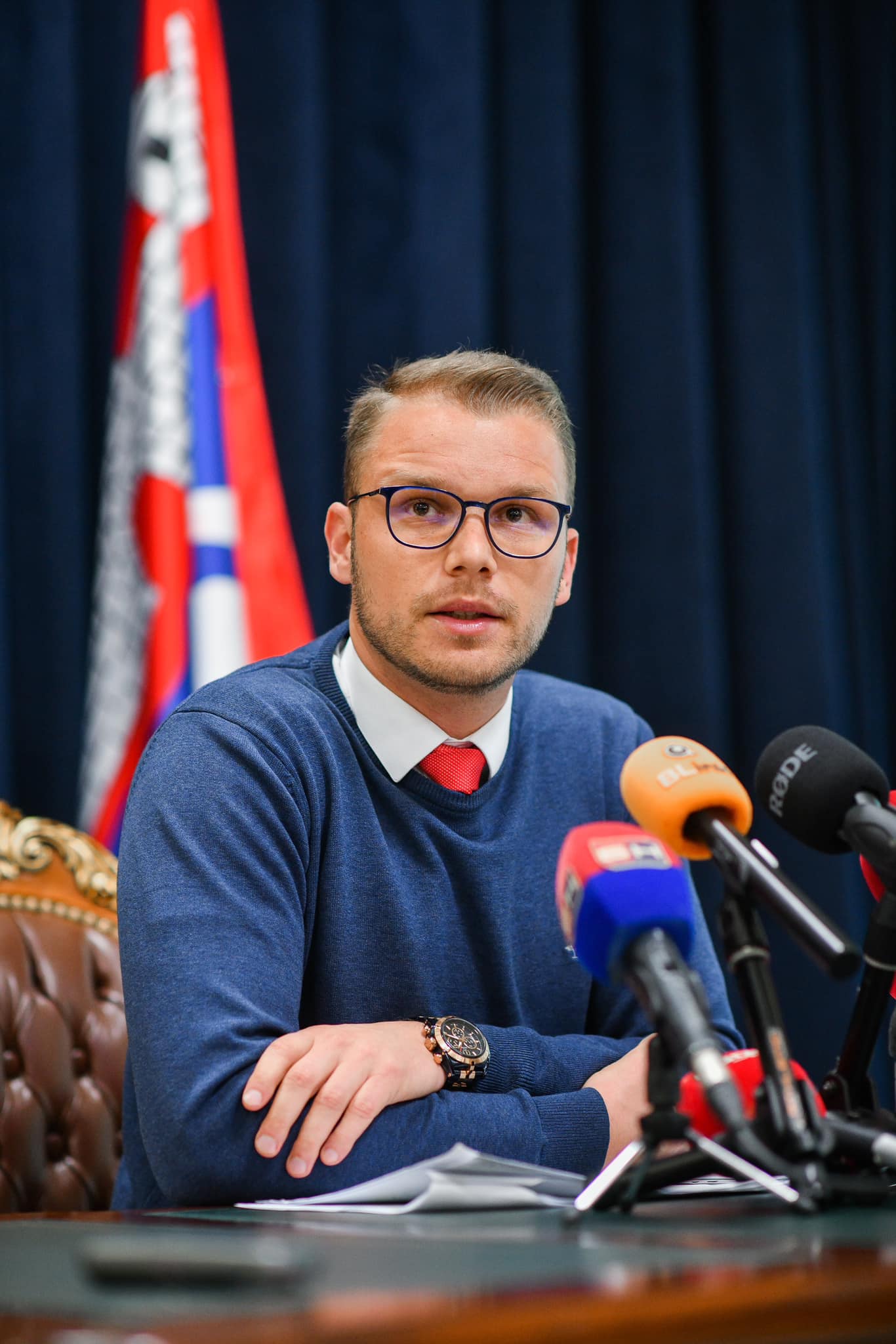 Stanivuković održao sastanak sa prevoznicima: Od naredne godine uvodimo novi koncept javnog prevoza