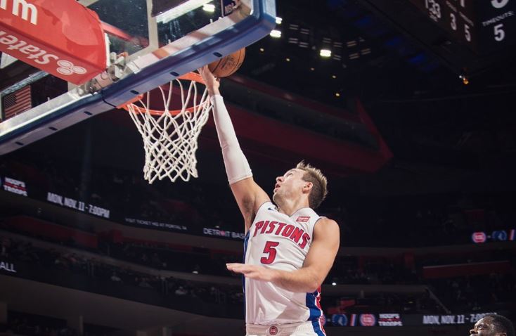 IGRAČ ZA KOGA NISTE ČULI NAPRAVIO ČUDO U NBA: Prosječno bilježi 8 poena, a sada napravio istorijski podvig (VIDEO)