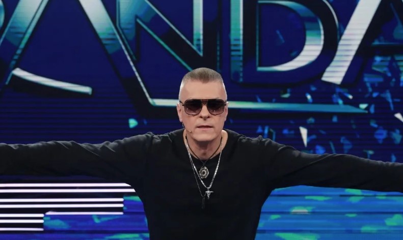 MUZIČAR SE TEŠKO NOSI SA SITUACIJOM Đorđe David očajan: Nisam slobodan čovek