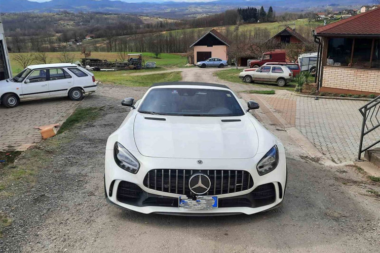 DETALJI KRAĐE SKUPOCJENOG MERCEDESA Akcija praćenja i hapšenja lopova u Laktašima kao u filmovima (VIDEO)