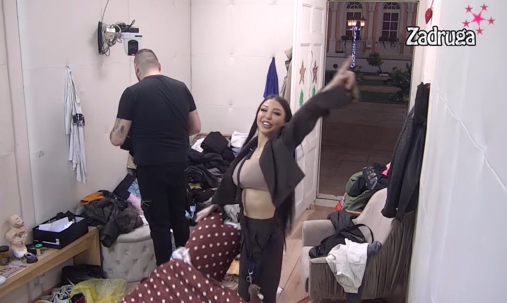 ONOG OLOŠA SAM SE RIJEŠIO, HVALA BOGU! Car likuje zbog raskida sa Aleks, a Maji najavio šut-kartu! (VIDEO)