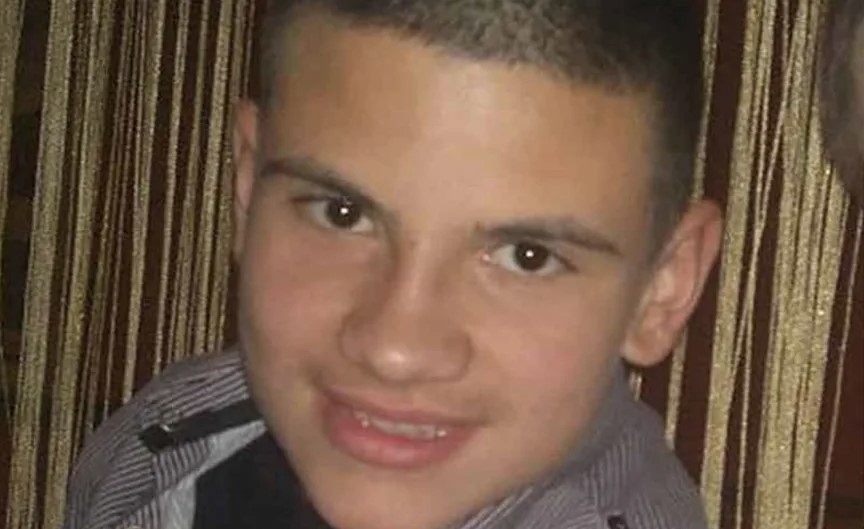 MILOŠU TREBA POMOĆ DA NASTAVI LIJEČENJE Održan dobrotvorni koncert u Foči