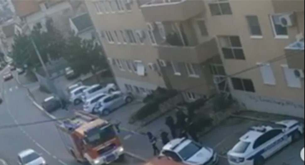 BRUTALNO IŽIVLJAVANJE U BEOGRADU Nagu ženu tukao na terasi, ona htjela da skoči