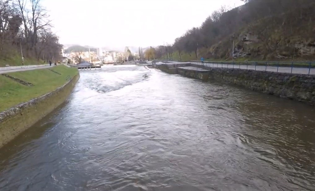 DRAMA KOD UŽICA Djeca upala u nabujalu rijeku, spasavale ih 4 žene