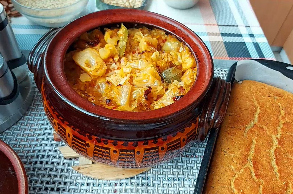 SJAJNO JELO U KOME ĆE SVI UŽIVATI Posna sarma sa suvim grožđem
