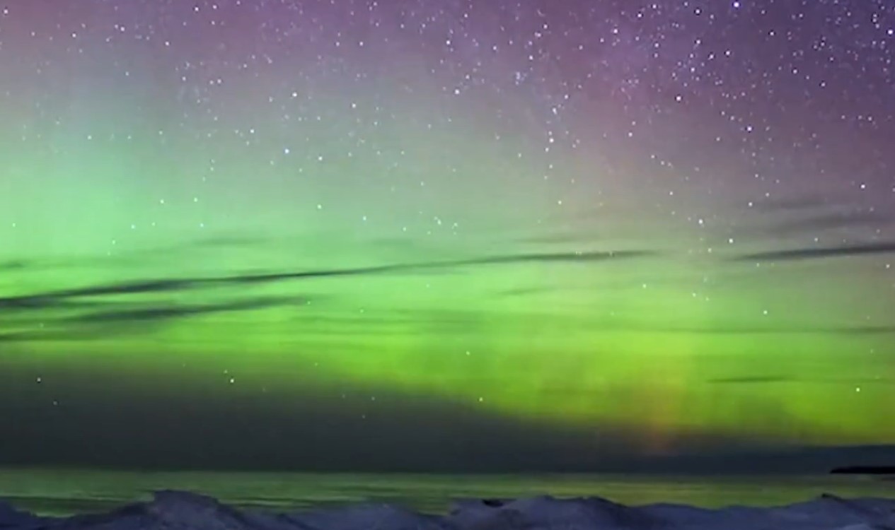 Aurora borealis obasjala nebo Evrope i Sjeverne Amerike