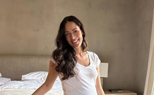 Ana Ivanović ponovo zablistala: Bivša teniserka pozirala u kombinaciji koja je hit ovog ljeta, a posebnu pažnju je privukao jedan detalj (FOTO)