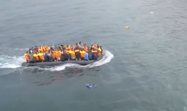 DESETINE NESTALIH LJUDI Prevrnuo se čamac sa izbjeglicama