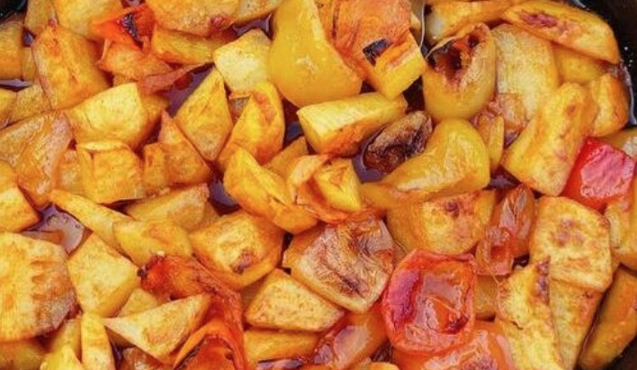 SVI ĆE VAS PITATI ZA RECEPT Krompir sa turšijom, jelo koje će vas oduševiti
