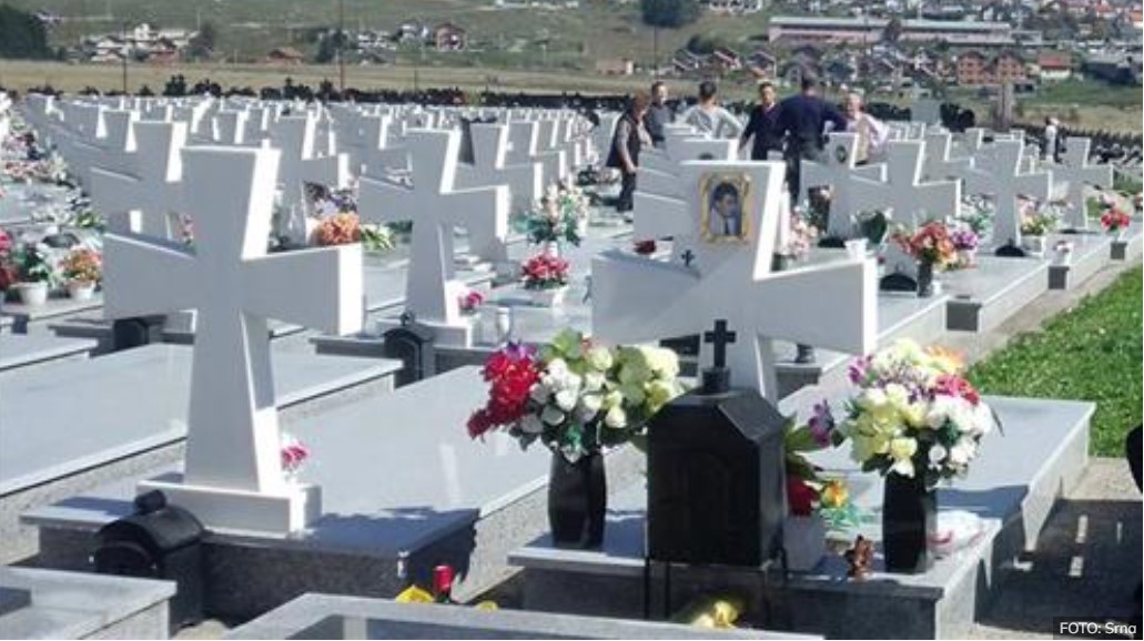 SARAJEVO NAPUSTILO 120.000 SRBA Na "Malom Zejtinliku" pomen poginulima i sjećanje na egzodus