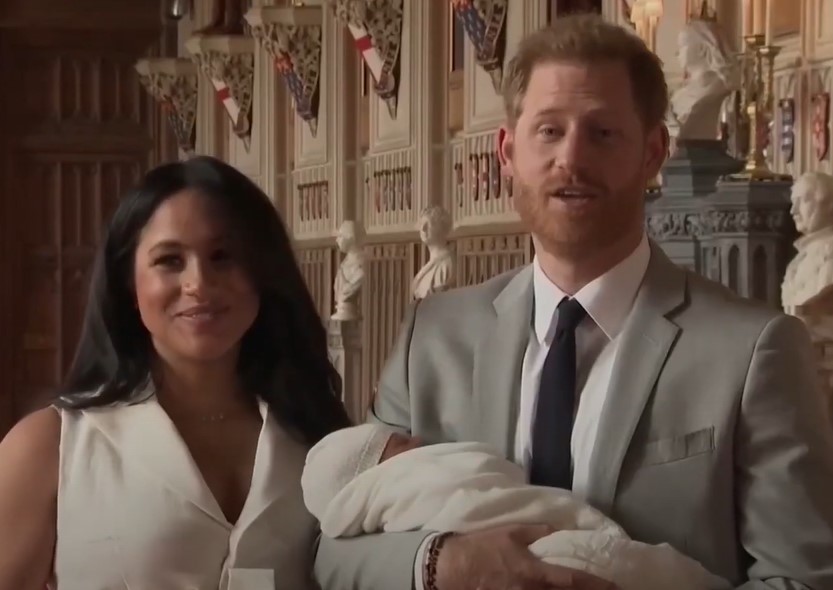 "ZLA MAĆEHA" KRIVA ZA SVE Otkriveno zašto je kralj Čarls istjerao Harija i Megan iz kuće: Isplivali detalji "kraljevske sapunice"