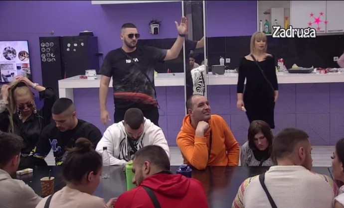 „VOLIO SAM JE VIŠE NEGO ONA MENE“ Zola priznao da bi izvršio samoubistvo da je žena i da je intiman sa Nenadom (VIDEO)