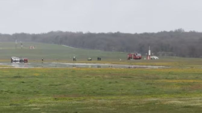 PAO PRILIKOM POLIJETANJA Srušio se avion u Puli, dvoje poginulo