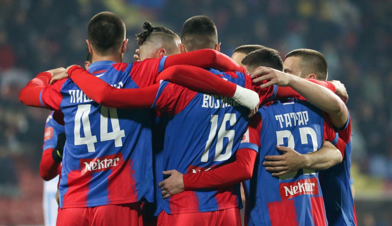 KLUBOVI OPET PUNE KASU SAVEZA Novčane kazne za Borac, Zrinjski i Željezničar, Širokom Brijegu samo opomena