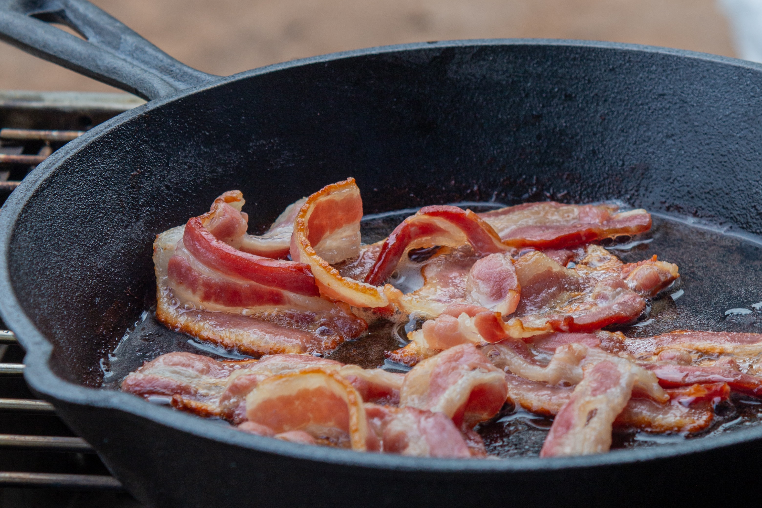 DA LI JE SLANINA ZAISTA ZDRAVA I DA LI SE OD NJE DOBIJA HOLESTEROL Napokon otkriveno - sve na jednom mjestu