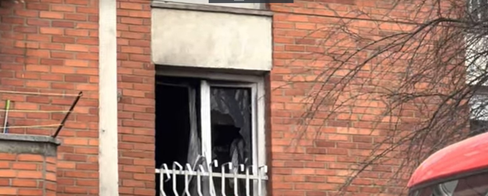 JEZIVI SNIMCI SA MJESTA TRAGEDIJE U NOVOM PAZARU Stradalo četvoro mališana od 6 mjeseci do 5 godina, otac i majka na Intenzivnoj njezi (VIDEO)