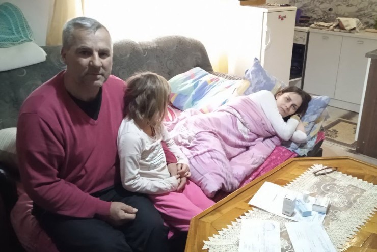 "DJECA IDU GLADNA U ŠKOLU, NEMAMO IM ŠTA DATI" Porodici Kaltak potrebna pomoć humanih ljudi