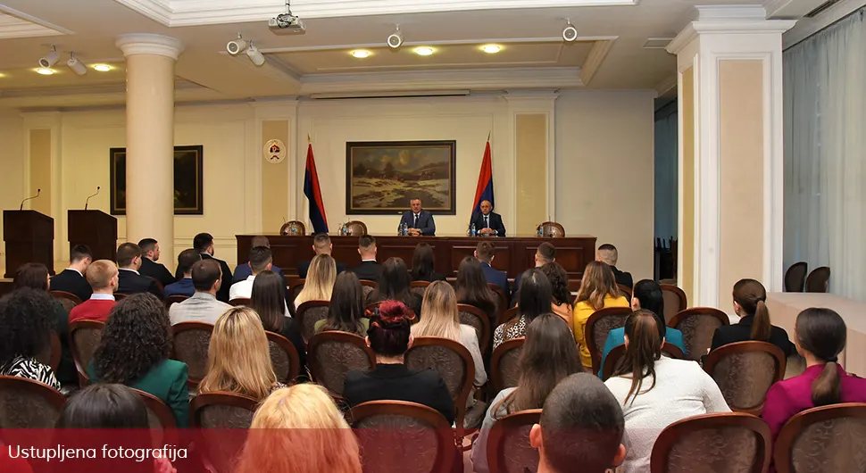 TOPLA DOBRODOŠLICA ZA STUDENTE SA KiM Višković: "Ovdje ste uvijek među svojima"