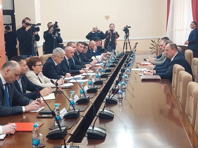 DODIK NAKON SASTANKA SA KOALICIONIM PARTNERIMA: "Potpisan sporazum do 2026. godine"