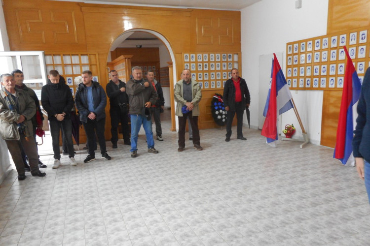 SKANDAL U BRATUNCU Načelnik nije otišao na obilježavanje 31 godine od odbrane ove opštine, ali jeste na iftar (FOTO)