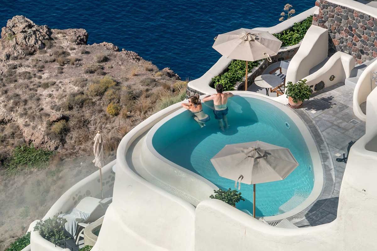 Santorini - magično ostrvo izvajano vatrama vulkana (FOTO)