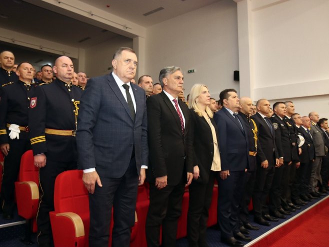 U Banjaluci centralna svečanost povodom obilježavanja Dana policije Srpske (FOTO)