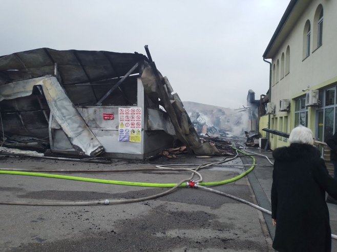Šteta u izgorjelom bijeljinskom preduzeću 15 miliona KM, sutra o načinima pomoći (VIDEO)