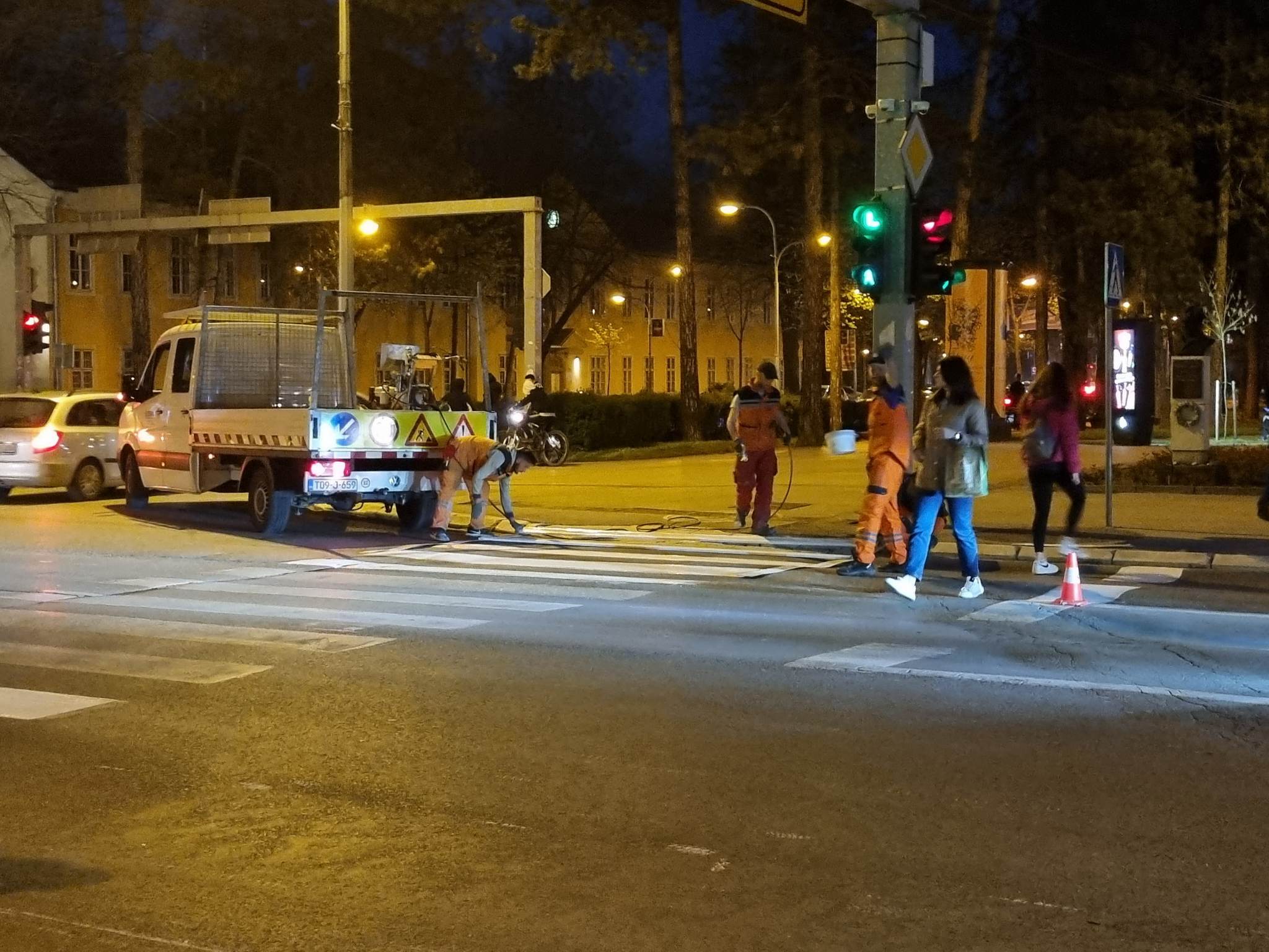 RADI SE I NOĆU Banjaluka se sprema za najveći sportski događaj (FOTO/VIDEO)