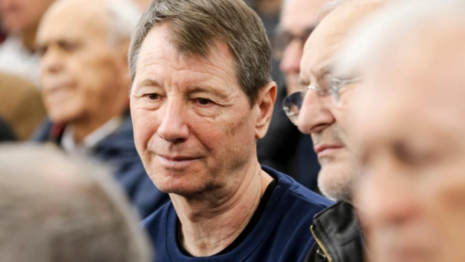 "I ONA JE GUTALA, NIJE PRALA ZUBIĆE" Moka Slavnić se sa djevojkom obrušio na Anu i zajedno je napali, iznijeli njene nikad sramotnije i mračnije tajne!