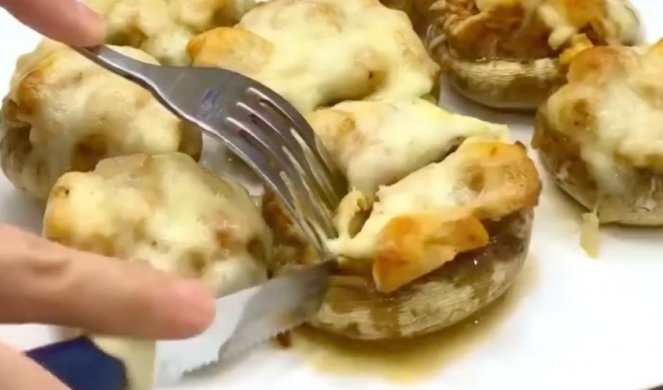 TOPE SE U USTIMA! Napravite punjene pečurke, ukusnije nego iz bilo kog restorana