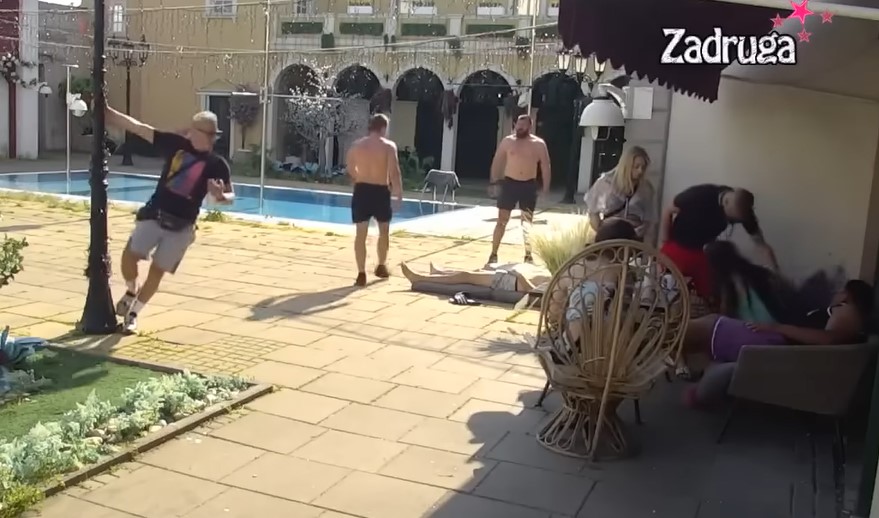 „ŠTA SI SE UPALIO?“ Brendon doveo Bilala do tačke pucanja! Pljušte uvrede! (VIDEO)