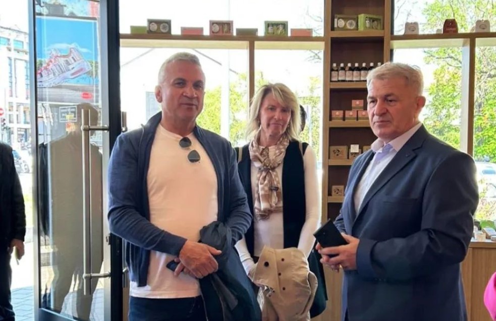 NEĆETE IH PREPOZNATI Ovako su Dijana i Srđan Đoković izgledali na svom vjenčanju (FOTO)