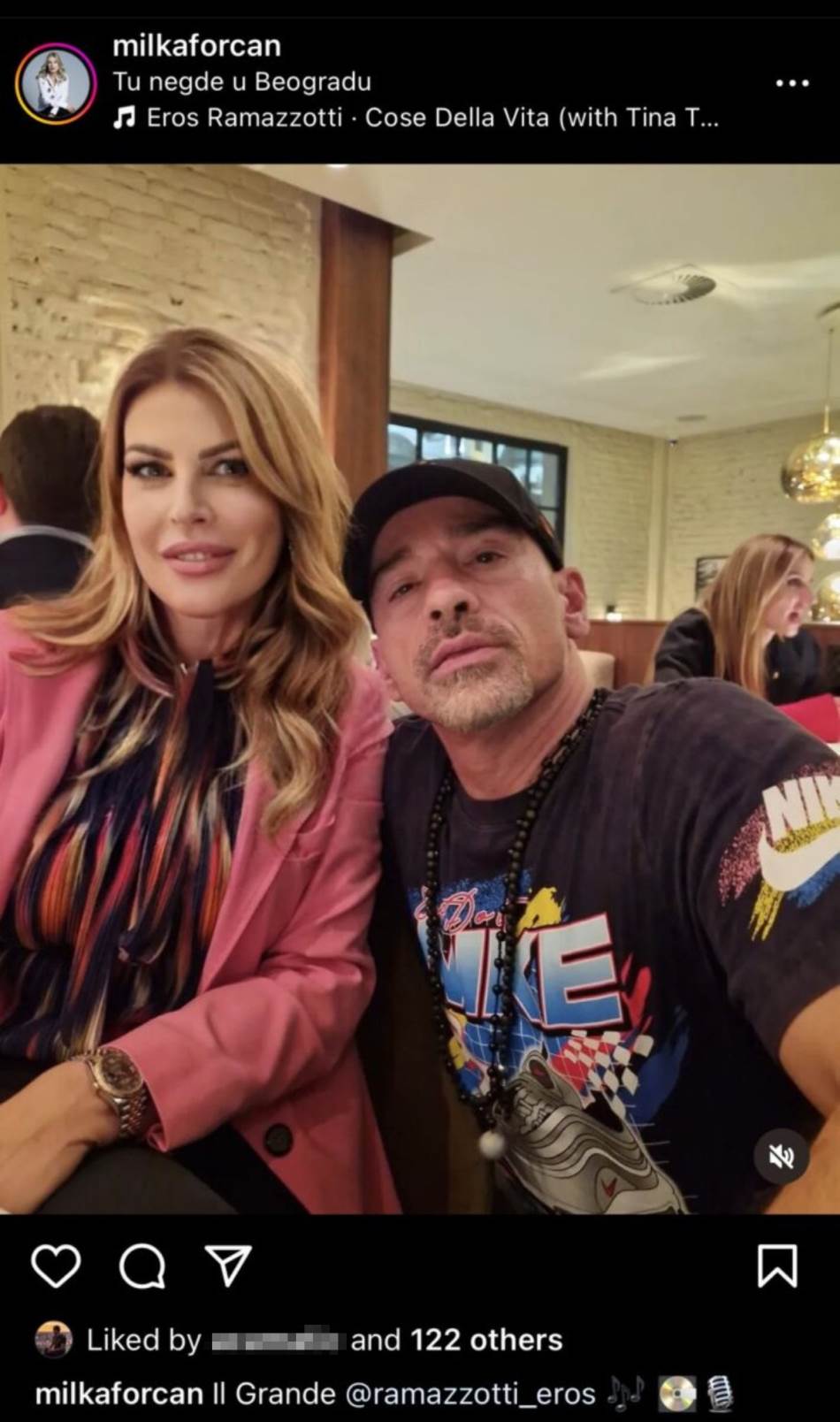 KO JE SRPKINJA SA KOJOM SE EROS RAMACOTI VIDEO NAKON KONCERTA Pjevač uslikan sa misterioznom damom (FOTO)