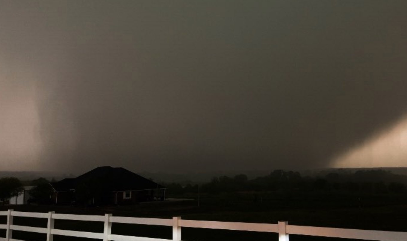 OLUJA U KLAHOMI Duvao tornado, nastradale 3 osobe (VIDEO, FOTO)