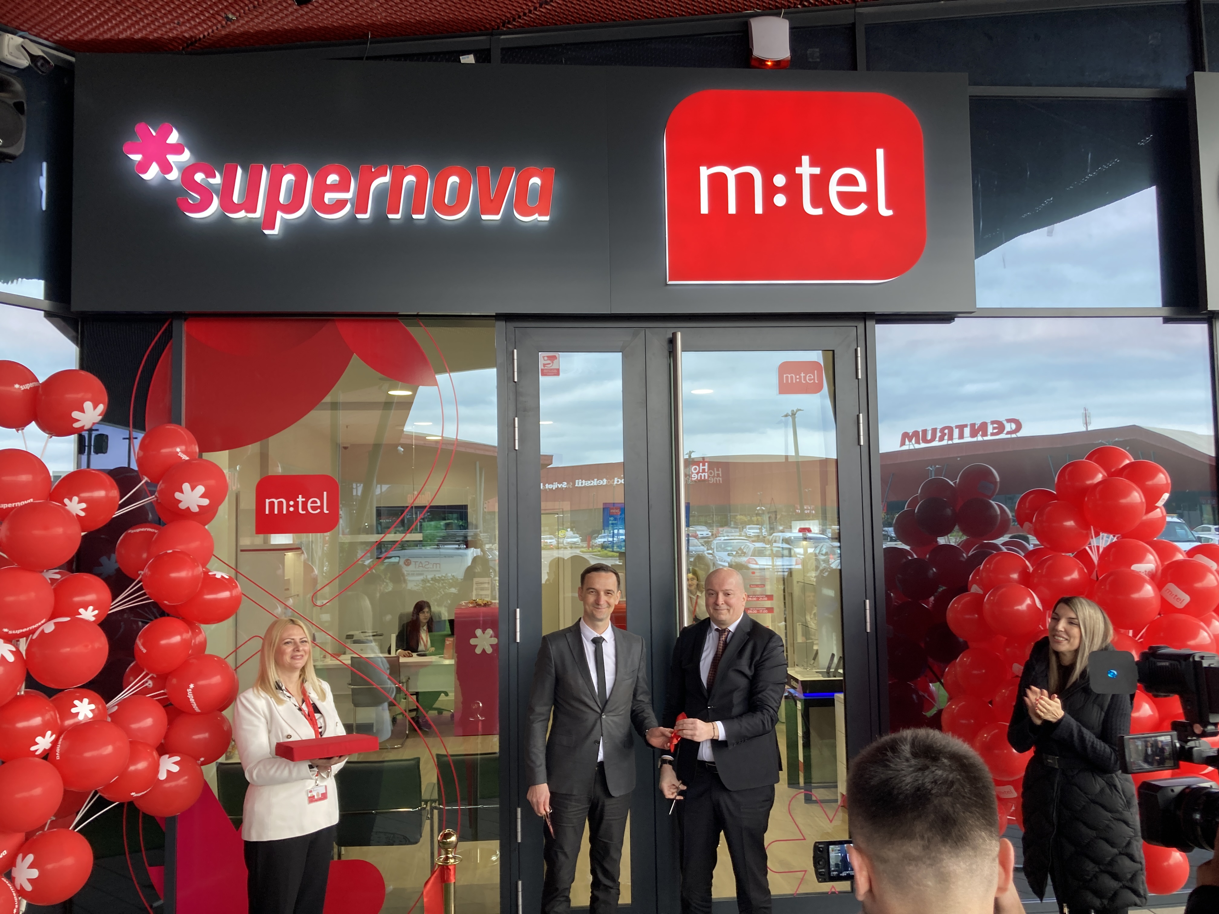 Otvoreno novo prodajno mjesto m:tel-a i Supernove u Centrum parku u Gradišci