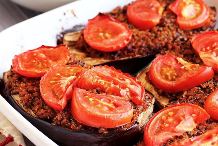 STARI TURSKI RECEPT Pu­nje­ni pla­vi pa­tlidžan