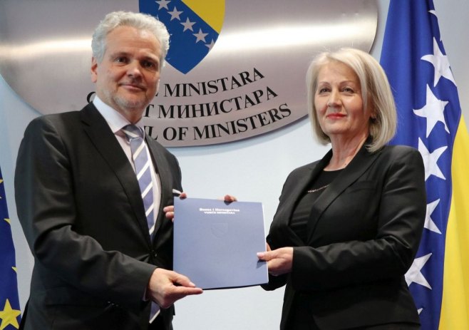 KRIŠTO SA SATLEROM O ENERGETSKOJ KRIZI: Za ublažavanje posljedica 70 miliona evra