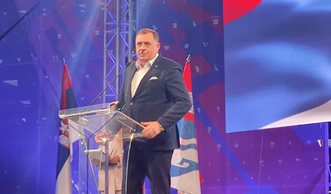 POSEBNA ZAHVALNOST PORODICI ĐOKOVIĆ Dodik: Novak je davno obećao da će igrati turnir u Banjaluci!