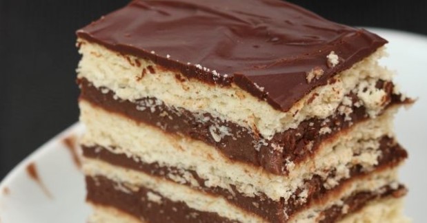 ZASLADITE DAN Keks torta sa kapućinom