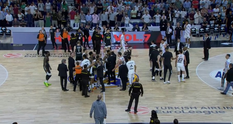 OVO JE TERMIN U KOME SE SVE OTKRIVA Evo kada će biti donijeta odluka Evrolige zbog haosa na meču Real – Partizan